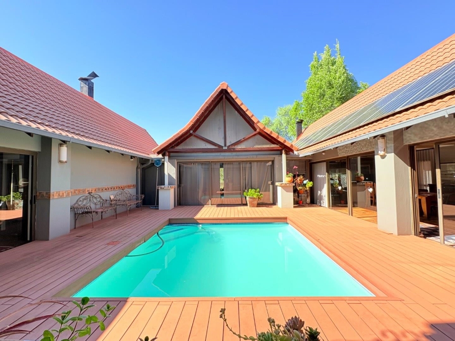 4 Bedroom Property for Sale in Woodland Hills Free State